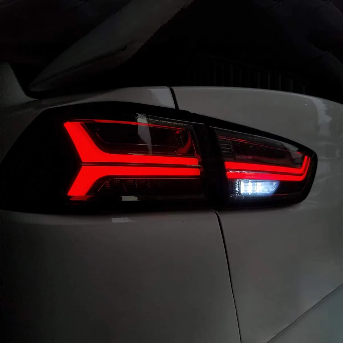 Mitsubishi Lancer Full LED Tail Lights with Sequential Indicators & Dynamic Startup